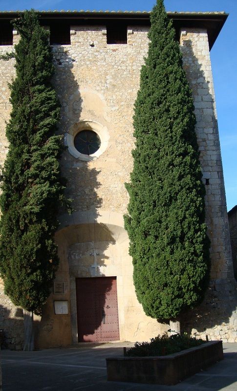 Centre de culte. Església de Sant Esteve